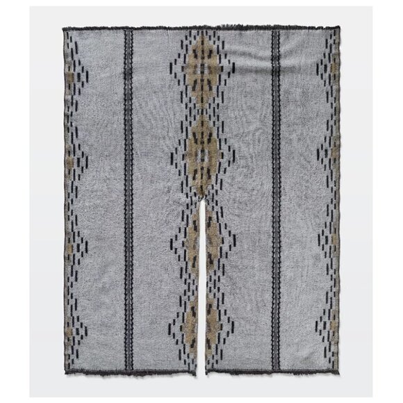 Talula Montgomery Wrap - Picture 4 of 6